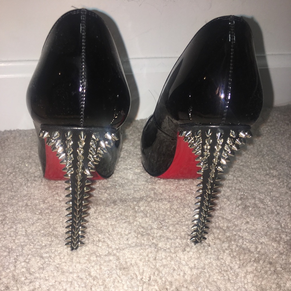 Christian Louboutin Pumps